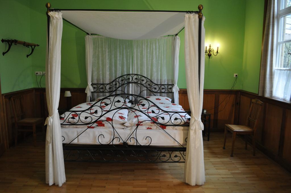 Hotel Cramer Bed & Breakfast Werlte エクステリア 写真